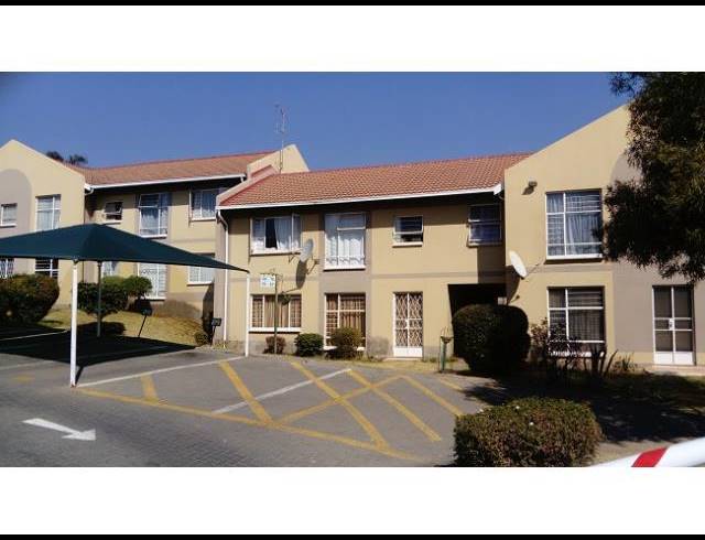 2 BEDROOM APARTMENT FOR SALE IN VORNA VALLEY